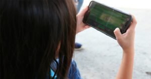 Avanza ley para regular celulares en las escuelas de Tamaulipas